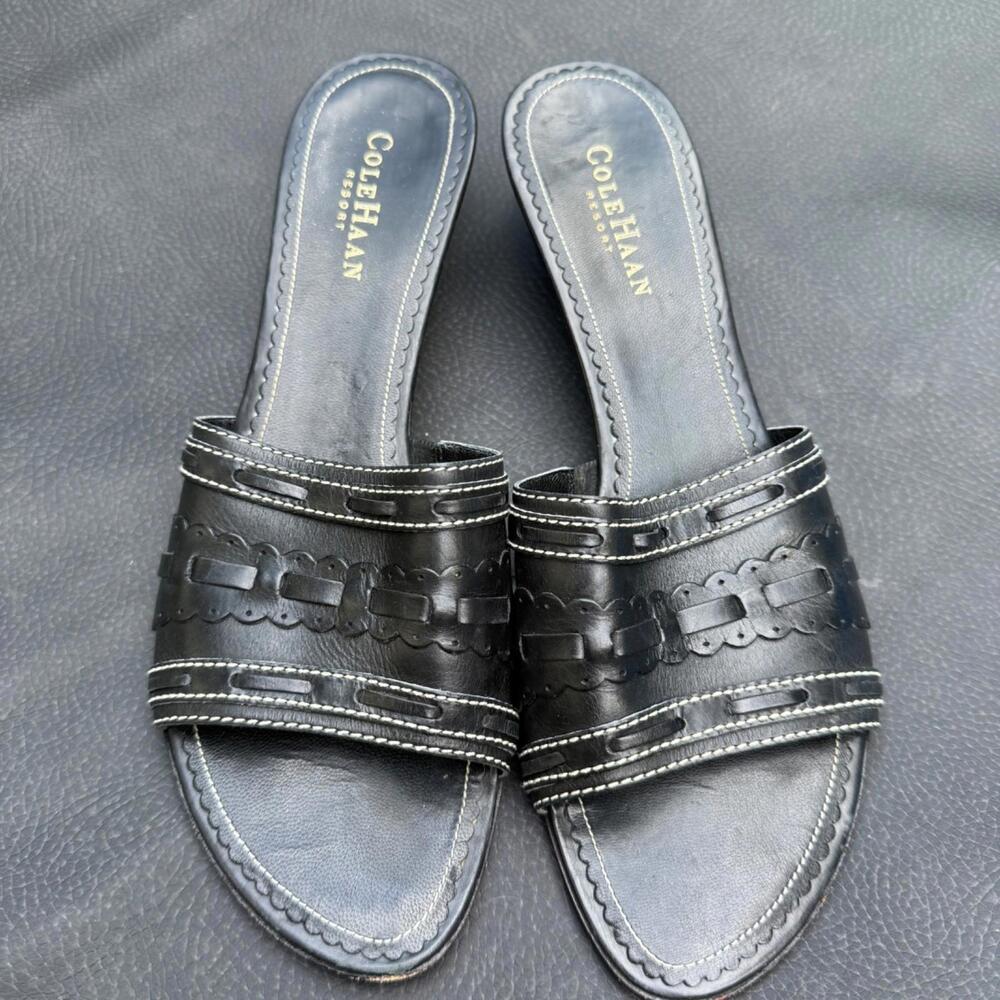 Cole Haan Resort Women's Size 9B Black Slip On Sandals‎ Heels
